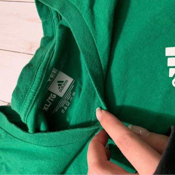 Adidas Go To Tee - Picture 2 of 3